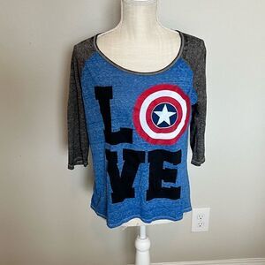 Marvel Captain America LOVE Shirt Size Large - flawed